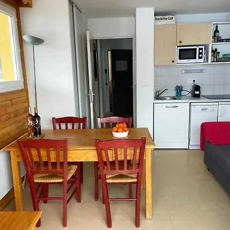 Charmant A Vue Montagne 285 M² Piscine Partagee Allos