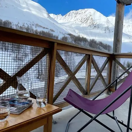 Charmant A Vue Montagne 285 M² Piscine Partagee Allos